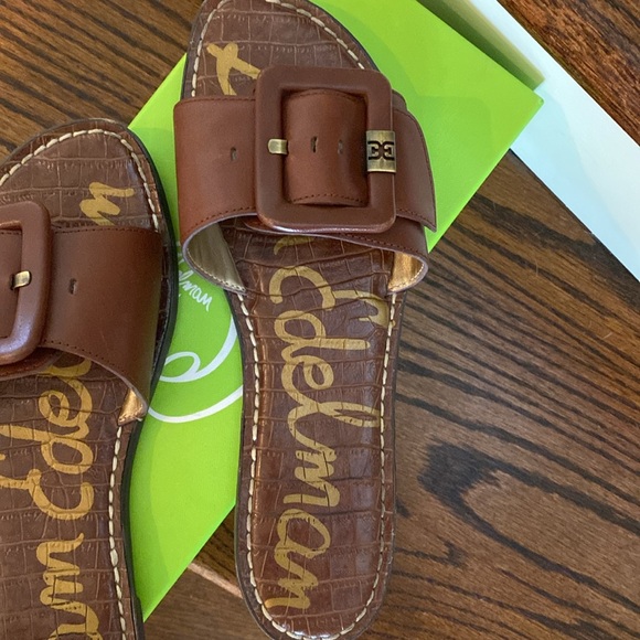 Sam Edelman Slides - Picture 3 of 6
